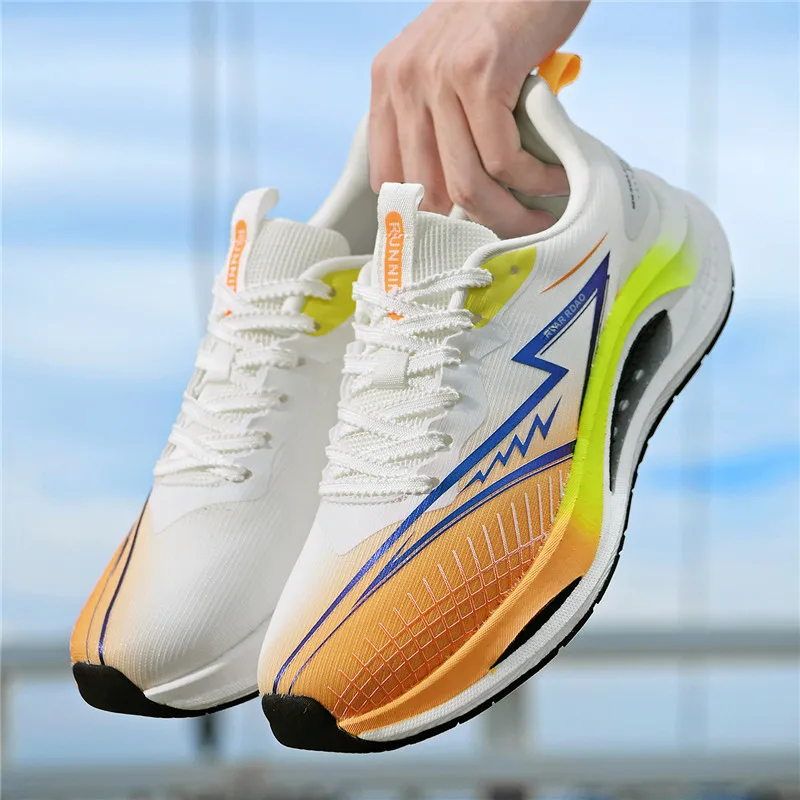 Hafif Karbon Plakalı Koşu Ayak - Lightweight Road Running Shoes incelemesi ve fiyatı