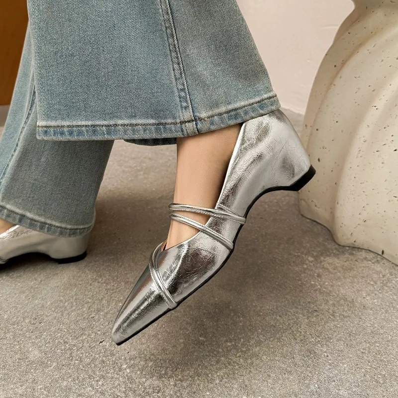 Gümüş renkli deri, yüksek topu - Heels incelemesi ve fiyatı